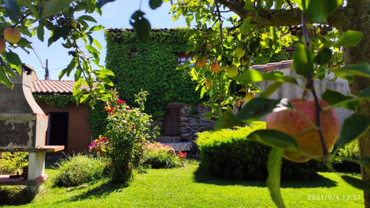 Casa De Piedra En